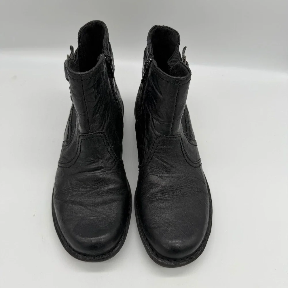 Clarks Womens Black‎ Leather Ankle Boots Side Zip Buckle Low Wedge 5.5M 39300